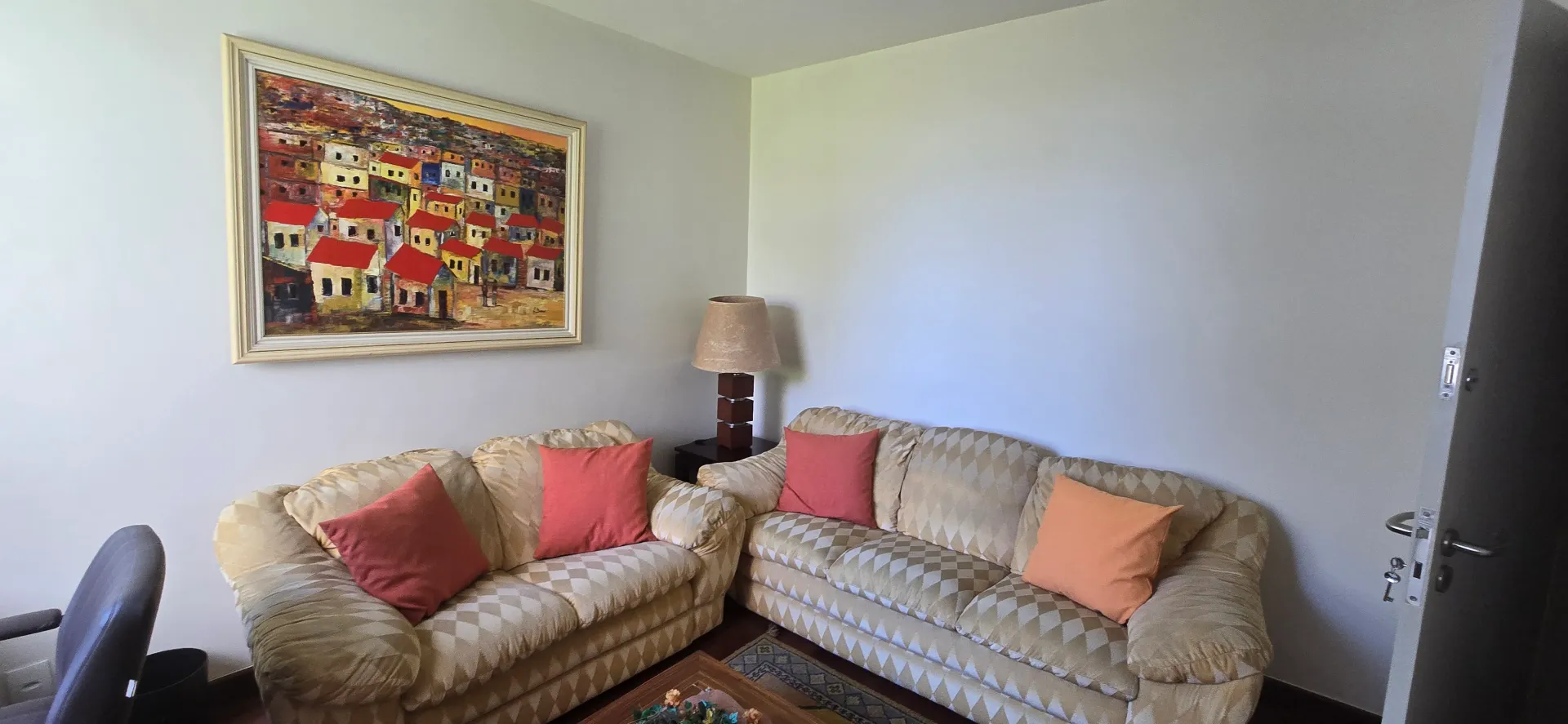Penthouse with 4 bedrooms and 3 bathrooms — photo 22