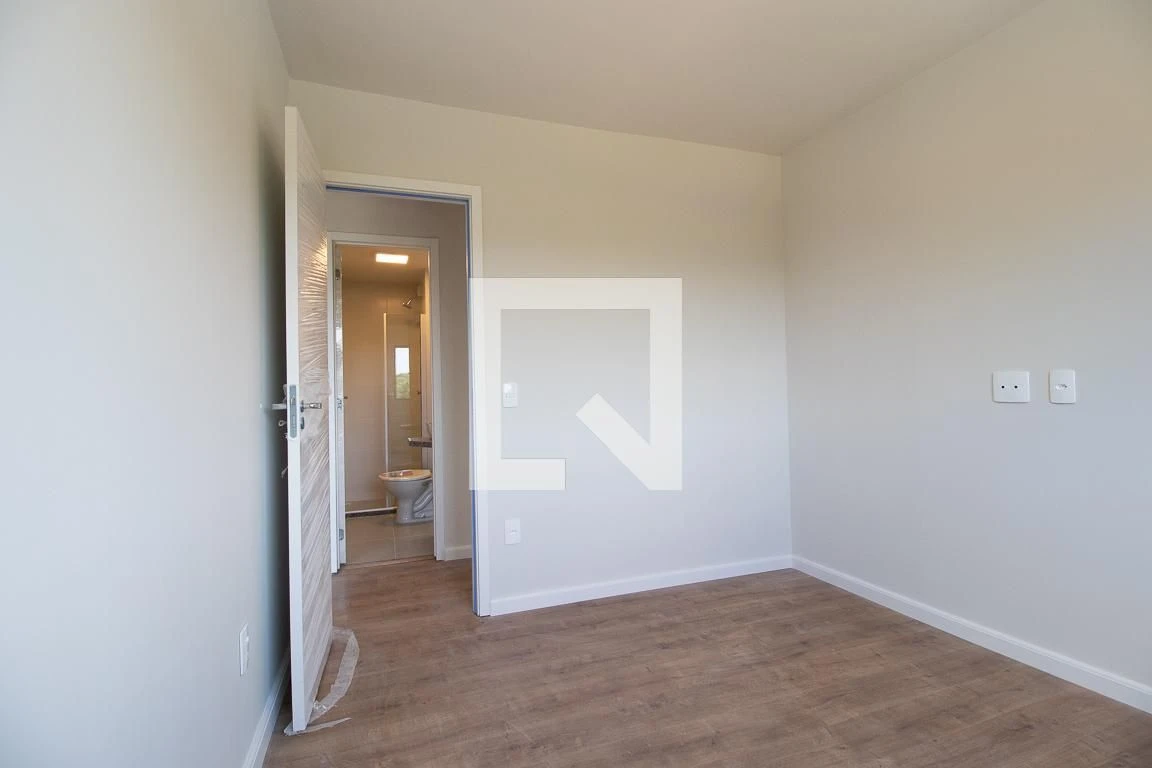 3-bedroom apartment with a park view in Curitiba — photo 15