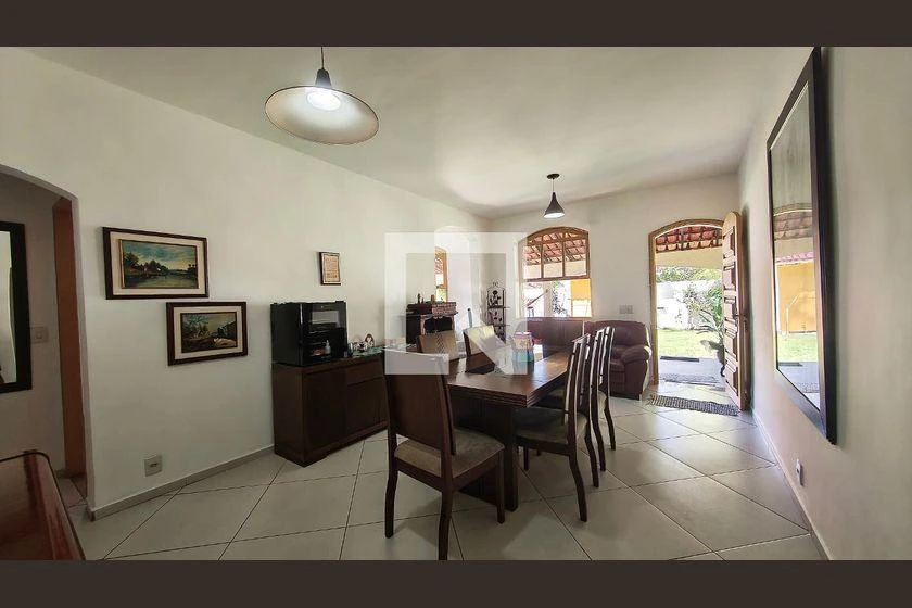 Casa com 4 quartos e 341 m², 3 suítes — photo 17