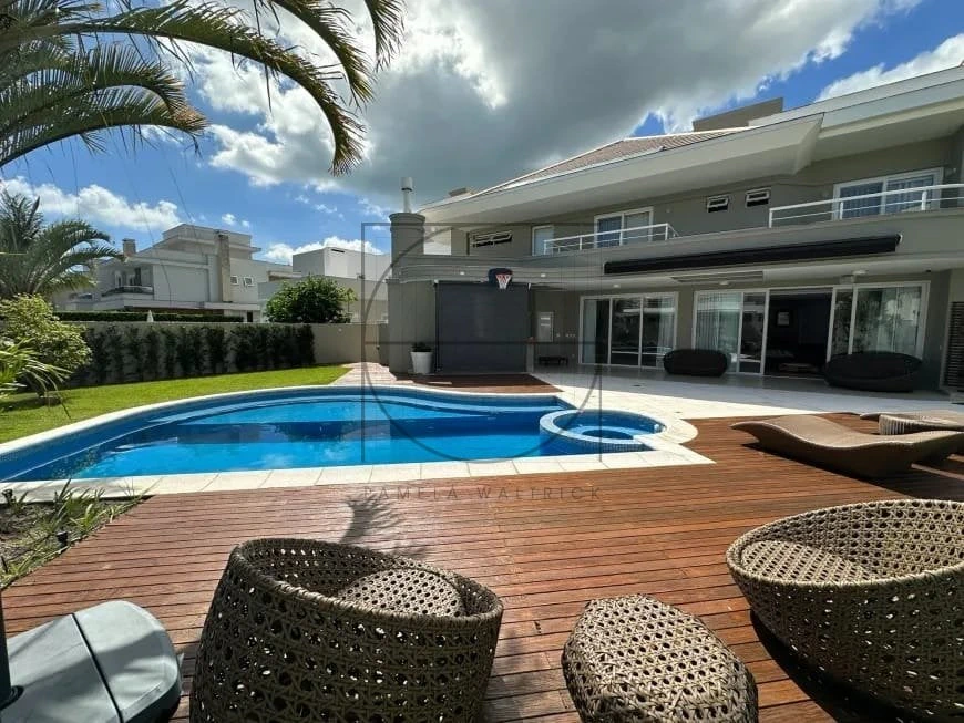 Casa de 5 dormitorios con bañera — photo 17