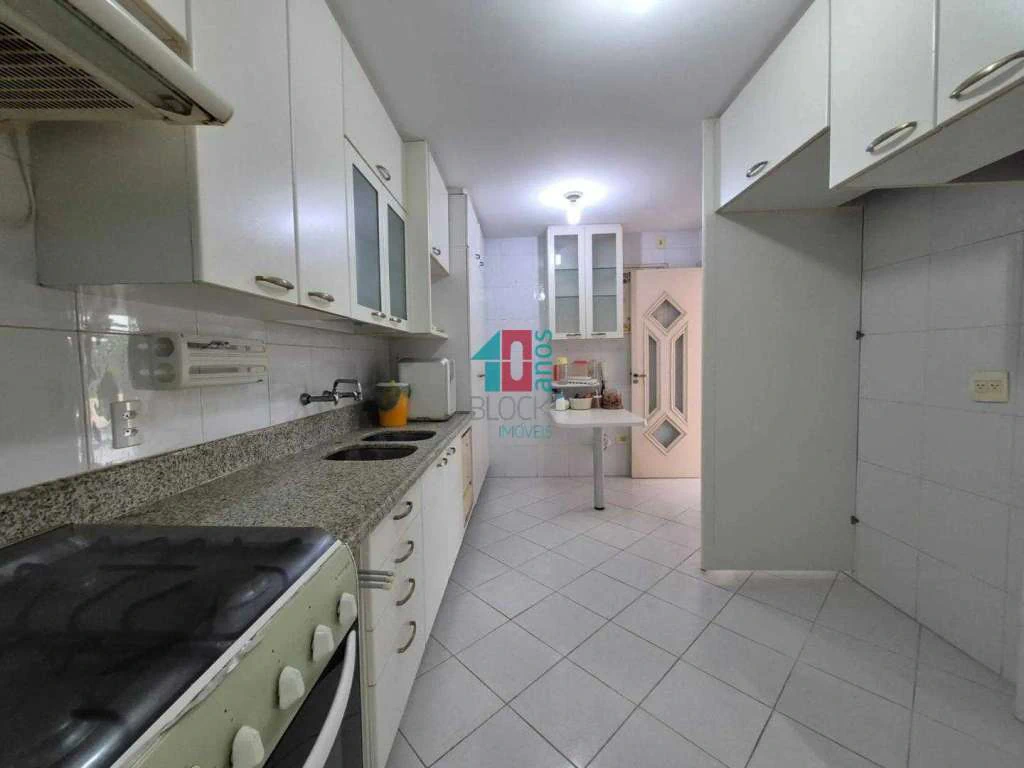 Furnished penthouse with 4 bedrooms and balcony grill — photo 3