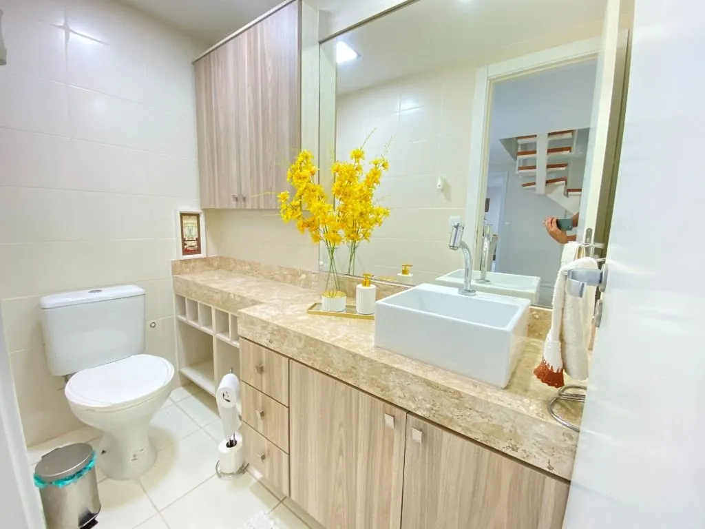 Рабочее место и 4 спальни: квартира 252 м² — photo 15