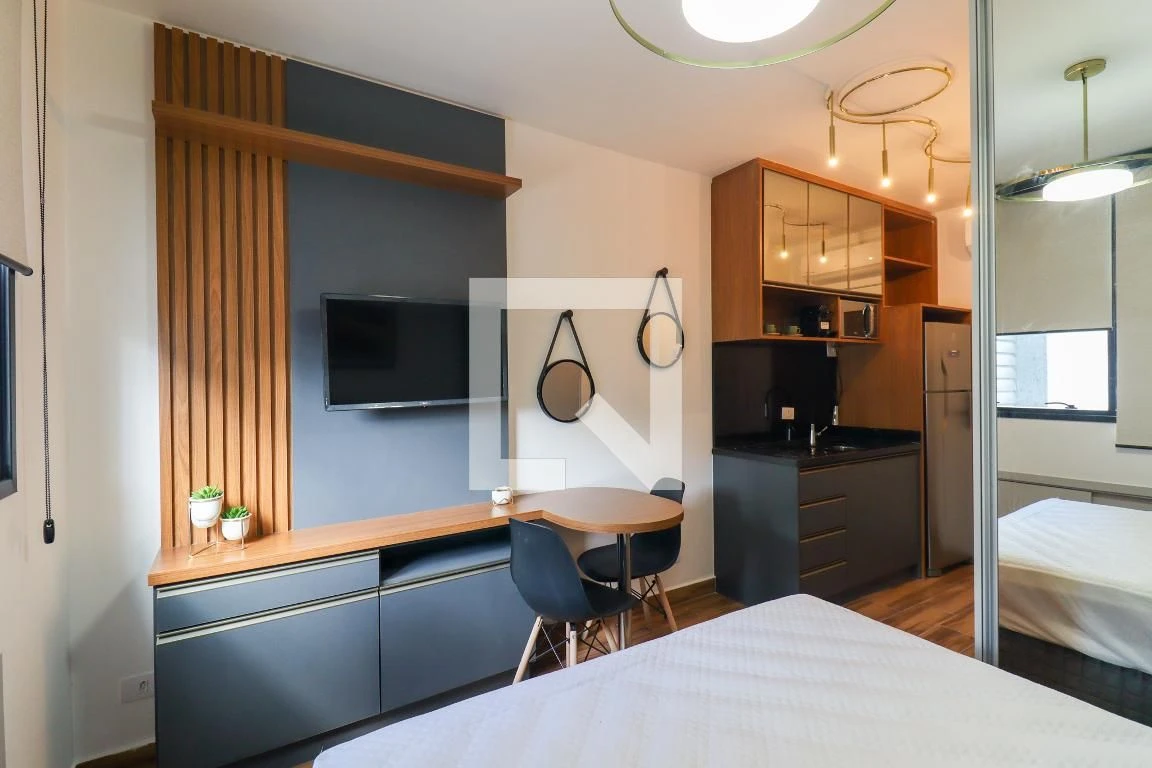 Studio mobiliado em condomínio com academia