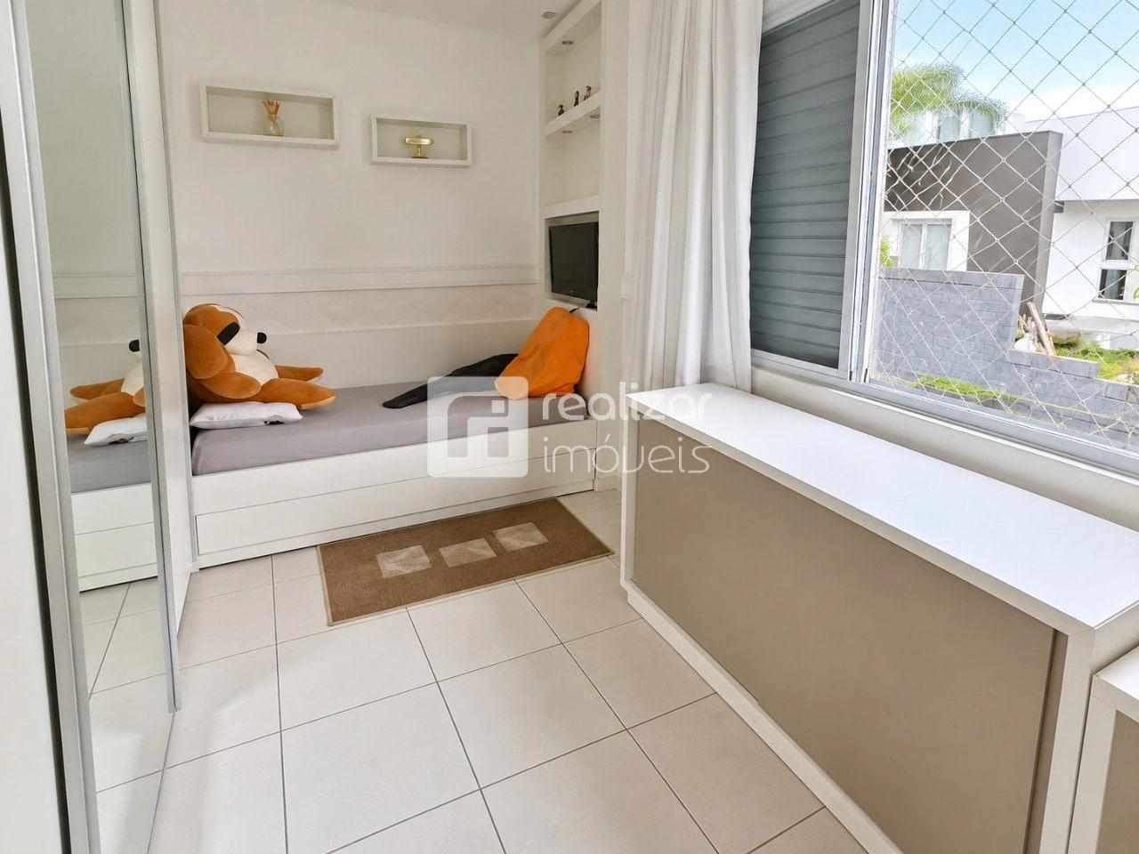 3-bedroom house with a home office in Florianópolis — photo 4