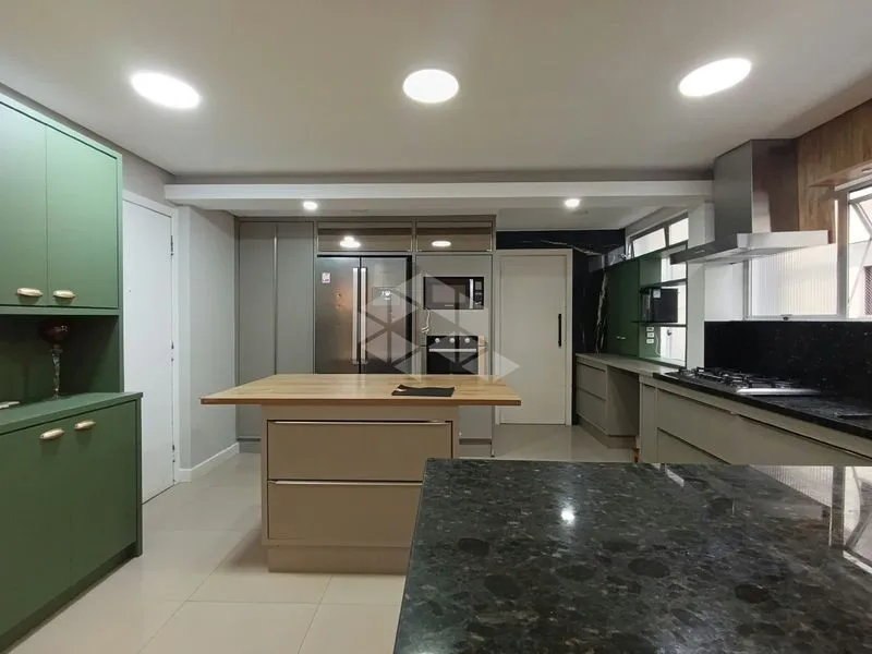 Furnished apartment, 121 m², with a home office — photo 5