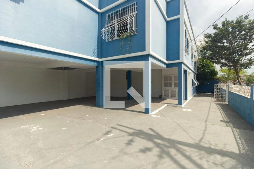 Apartamento com 2 quartos e cozinha fechada de 60 m² — photo 10