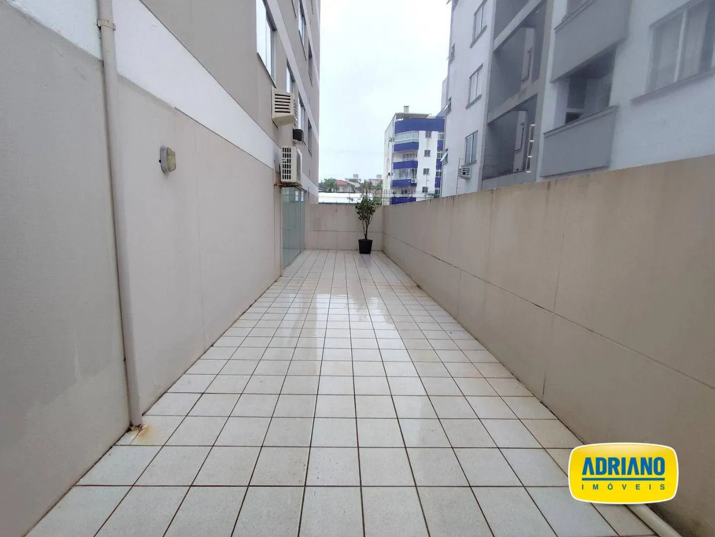 Apartamento com cozinha integrada, 2 quartos e varanda — photo 15