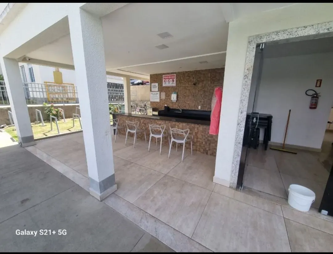 Furnished 2-bedroom apartment with a gas stove — photo 12