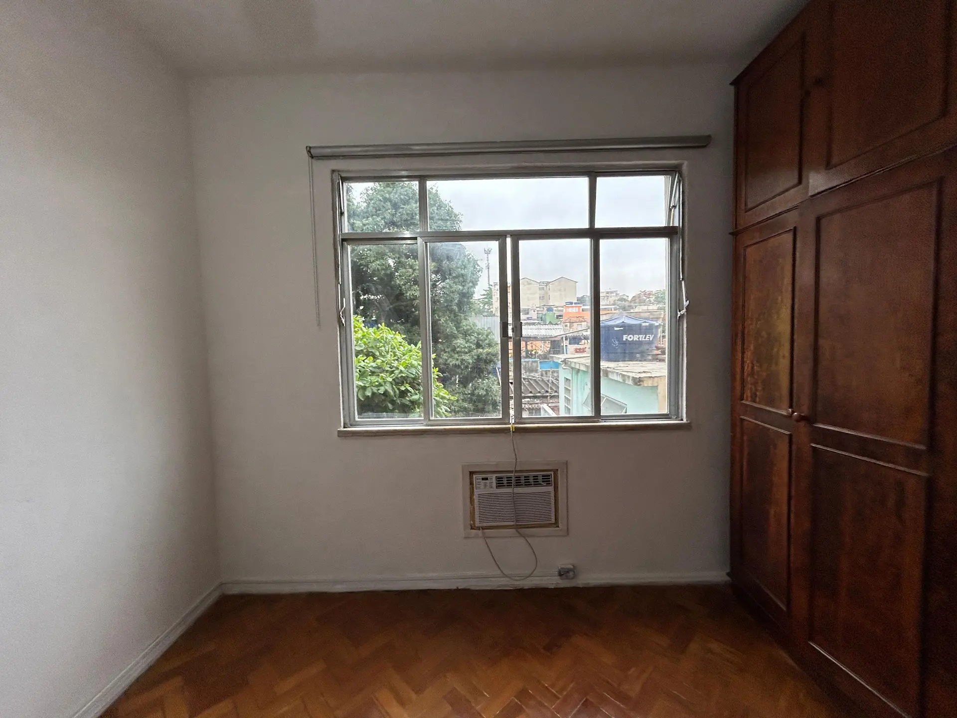 Apartamento sem mobília com 2 quartos e 1 banheiro — photo 11
