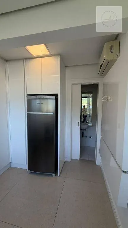 Duplex penthouse with 5 en-suites and 315 m² garden — photo 27