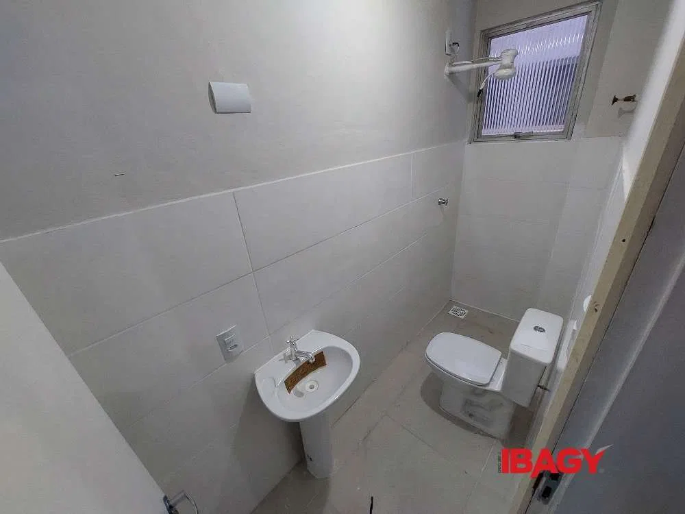 3-bedroom apartment, 1 with its own bathroom, 110 m² — photo 6