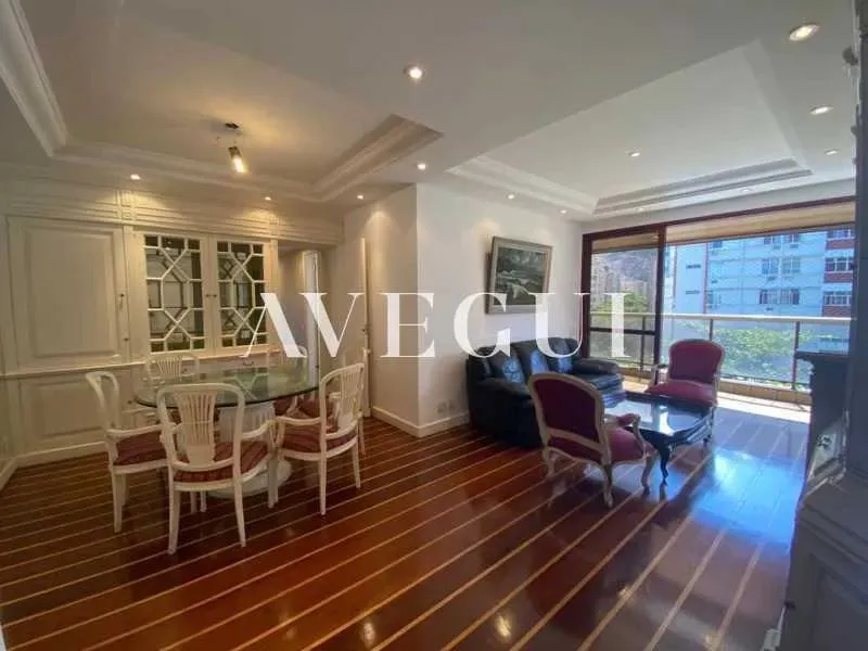 3-bedroom apartment with 4 bathrooms and a balcony — photo 3