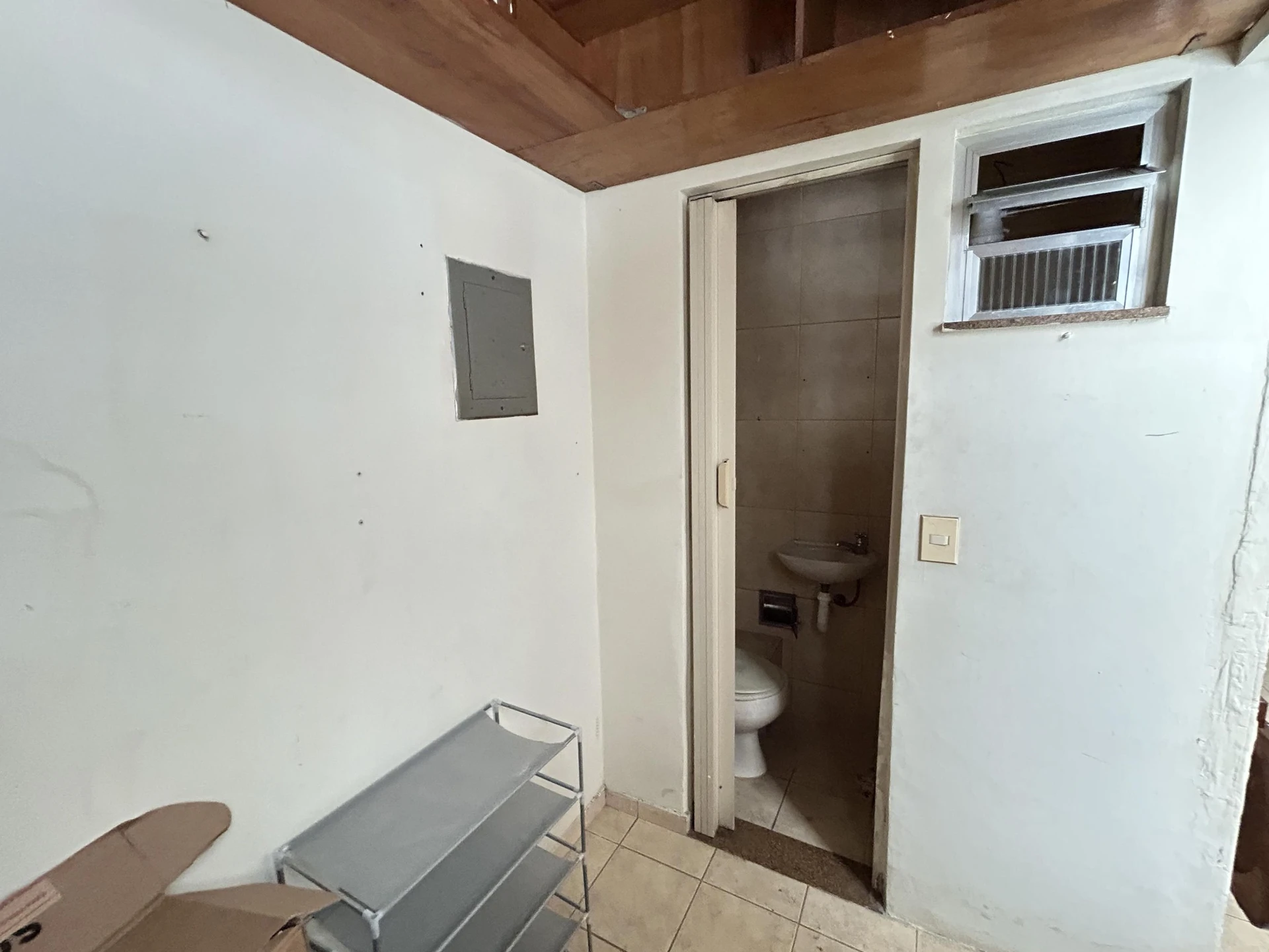 3-bedroom apartment with a walk-in closet — photo 8