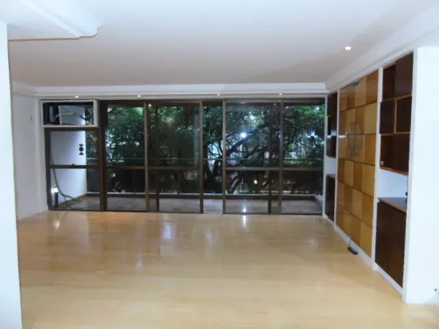 Rental apartment with 3 bedrooms, 2 baths and 133 m² — photo 4