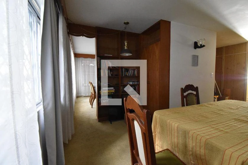 6-bedroom house with a washing machine in Curitiba — photo 23