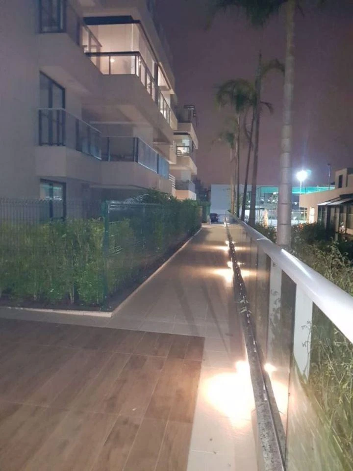 Apartamento com 3 dormitórios e varanda de 80 m² — photo 24