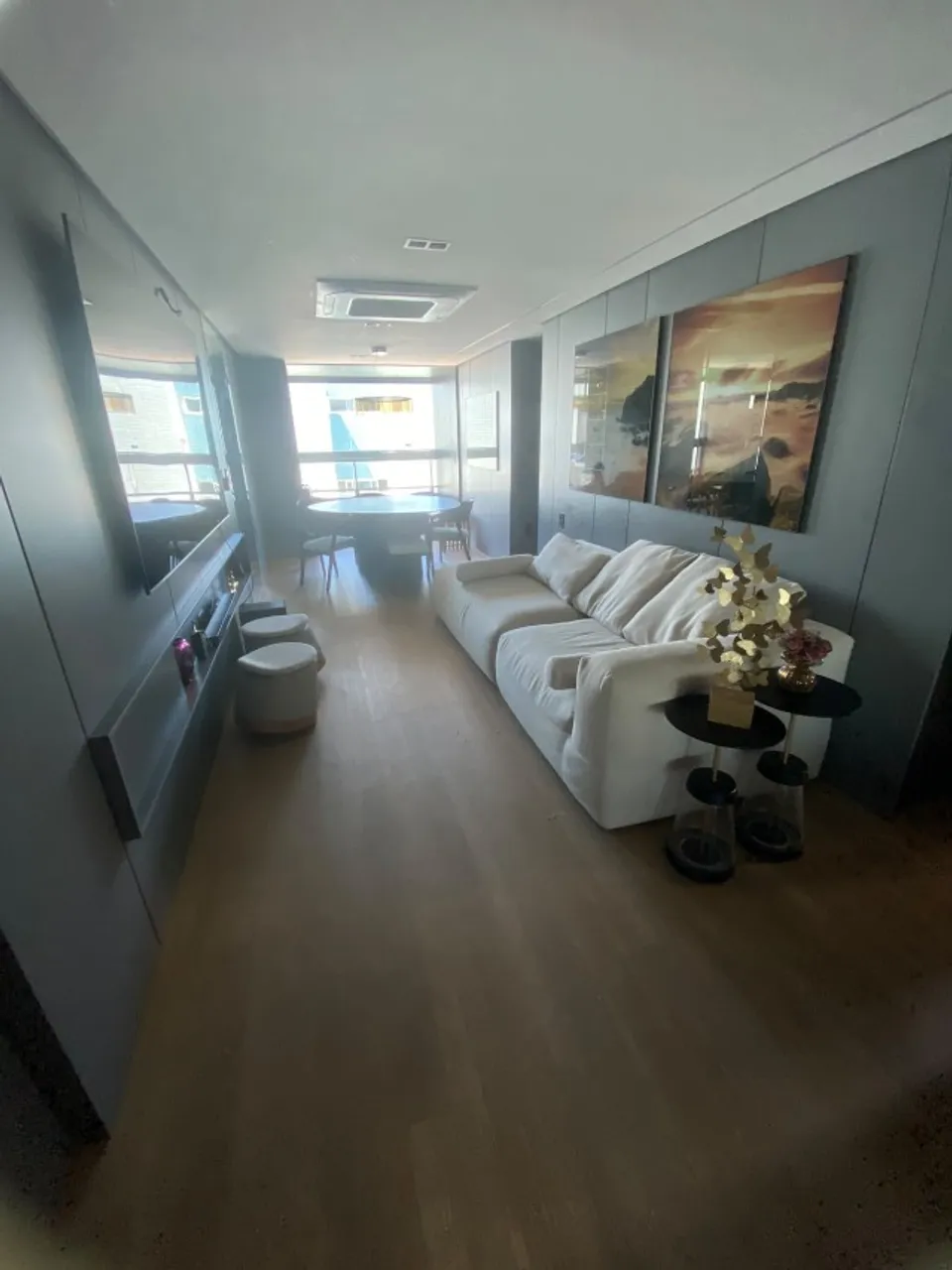 Apartamento mobiliado de 3 quartos com closet