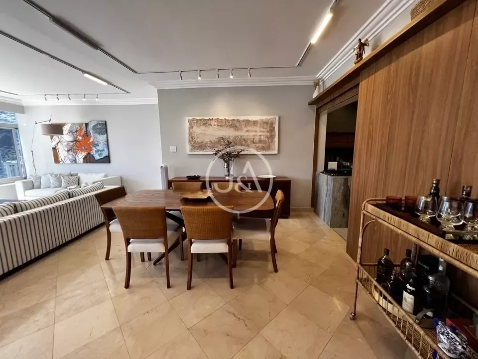Furnished 3-bedroom apartment with 155 m² — photo 7