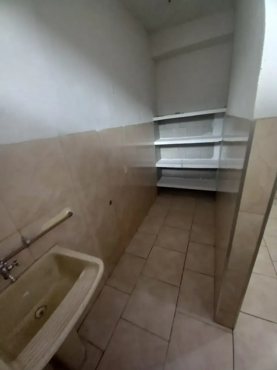 Unfurnished 70 m² apartment with 2 bedrooms and balcony — photo 5