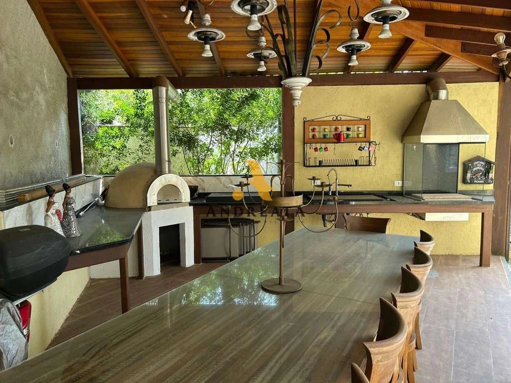 Unfurnished 6-bedroom house with 248 m² — photo 26