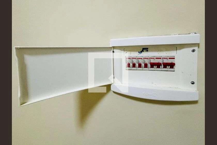 Apartamento mobiliado de 1 quarto com cozinha fechada — photo 4