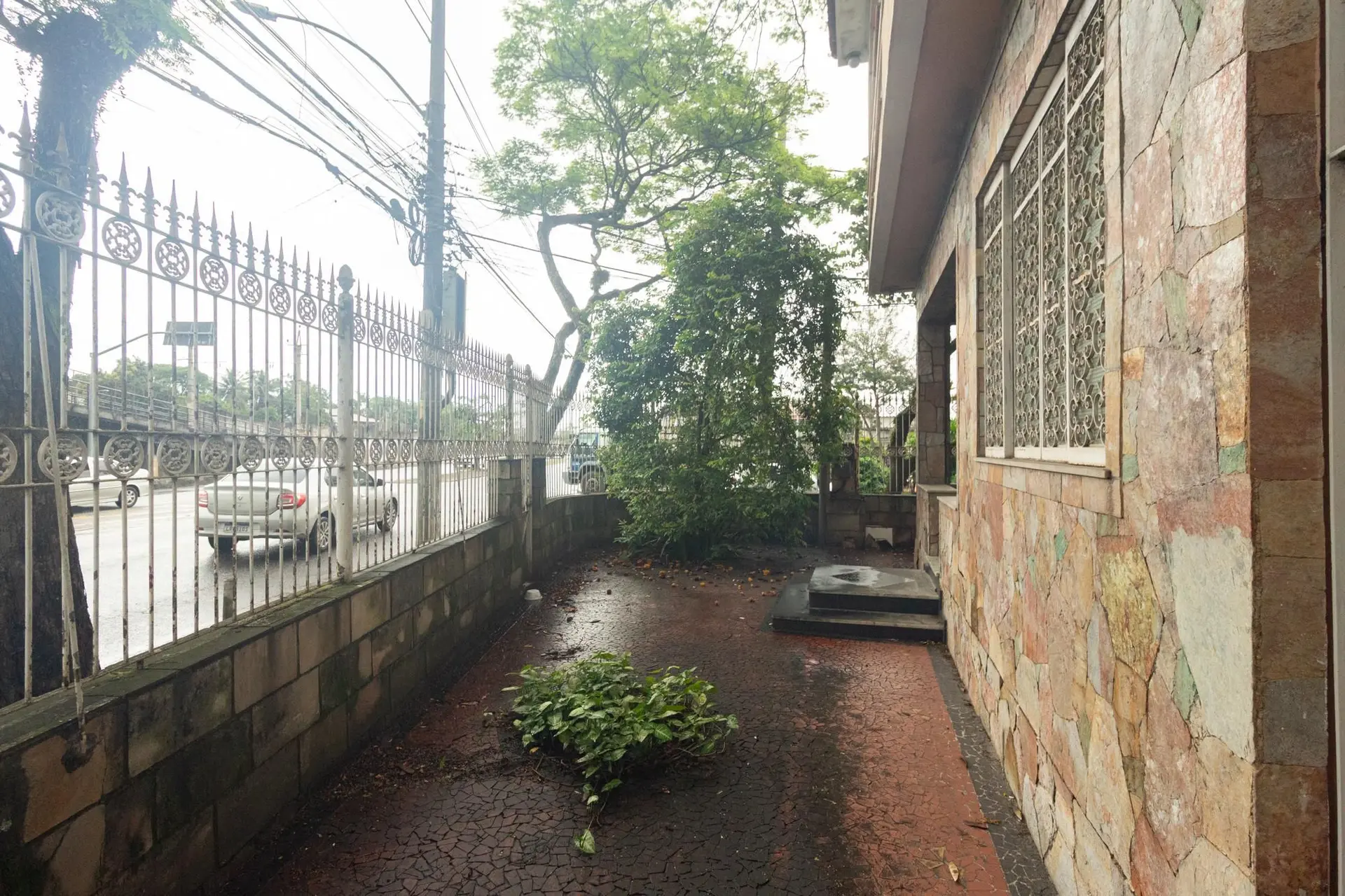 6 quartos e jardim: casa de 263 m² — photo 40