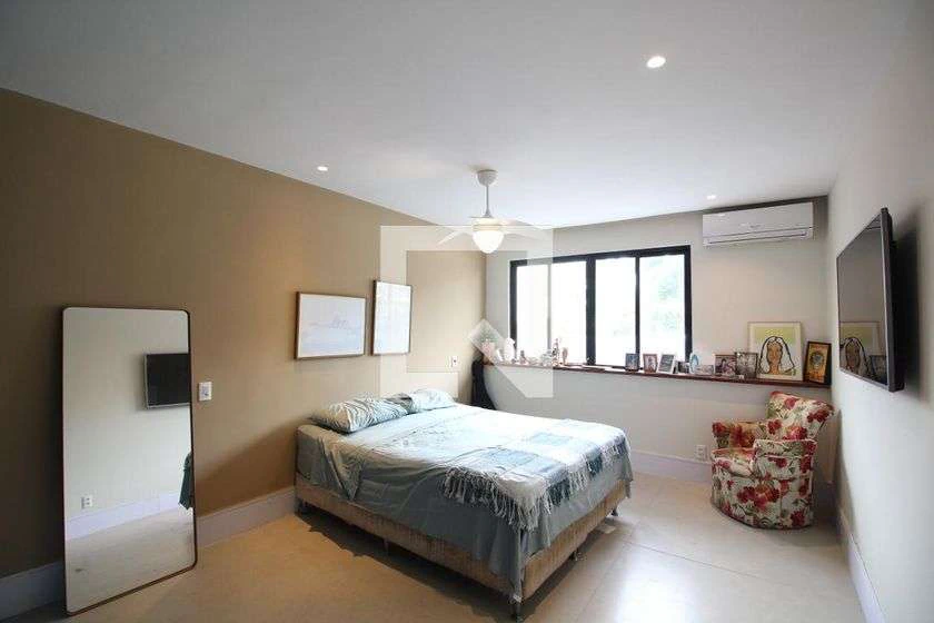 Rental penthouse with 4 bedrooms and terrace — photo 26