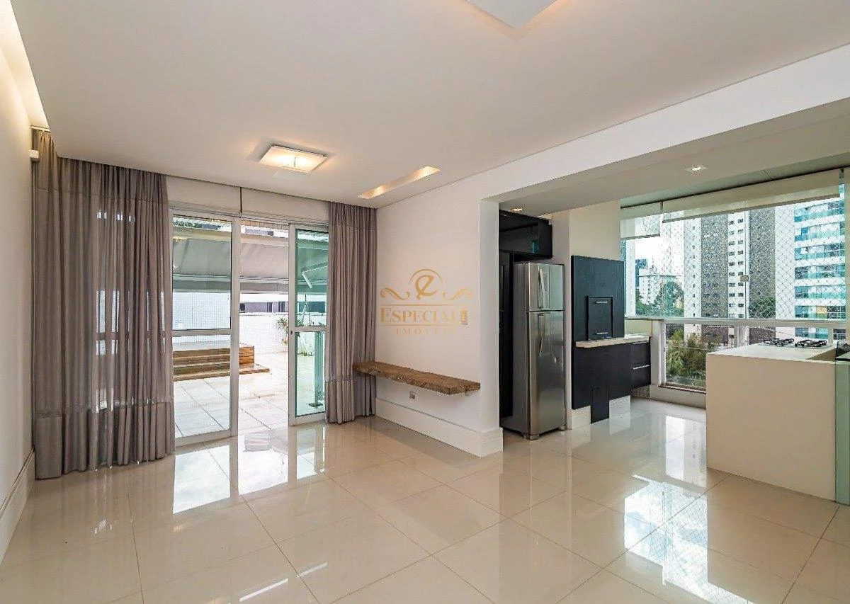 Apartamento, 193 m², com banheira — photo 9