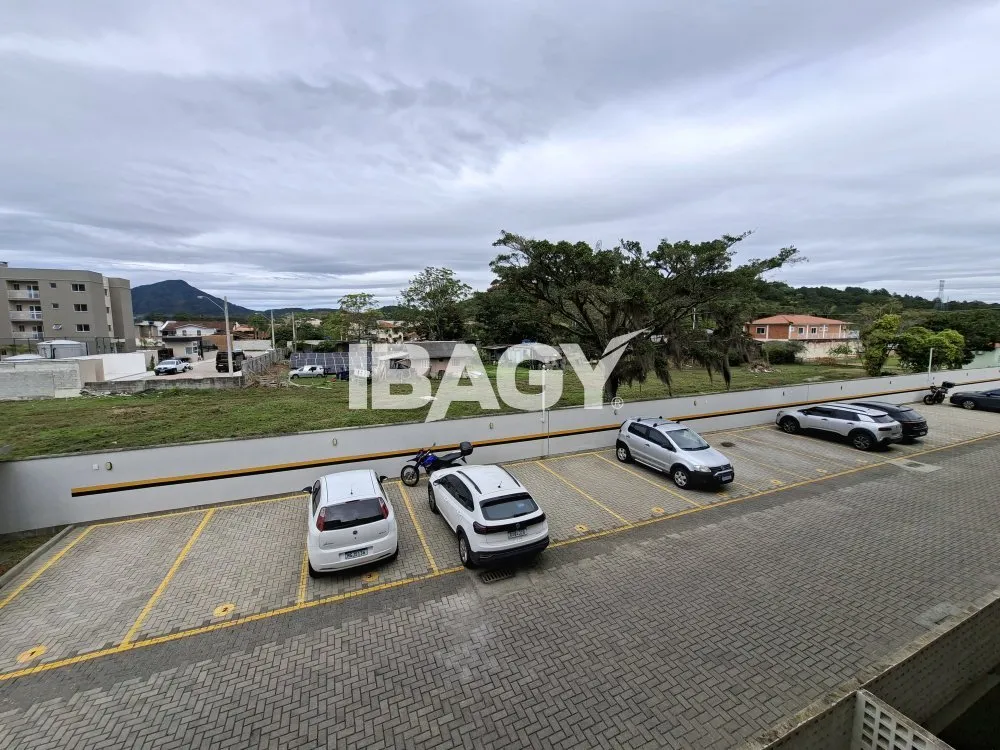 Apartamento com 2 dormitórios e cozinha americana — photo 17