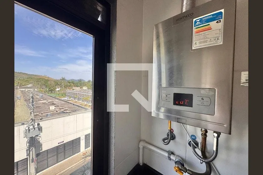 Apartamento de aluguel mobiliado com 2 quartos e varanda — photo 22