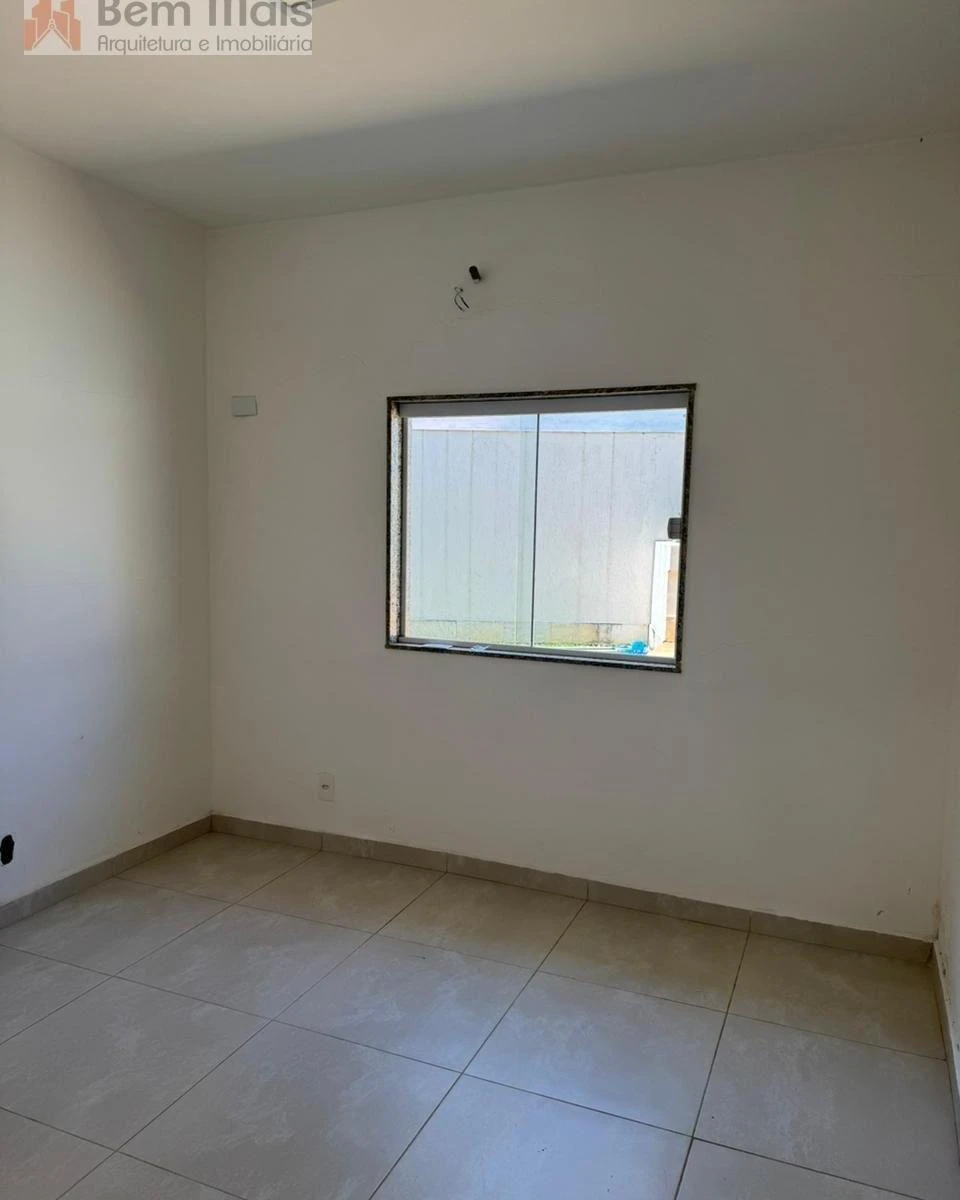 Casa sem mobília com ar-condicionado e 4 quartos — photo 4