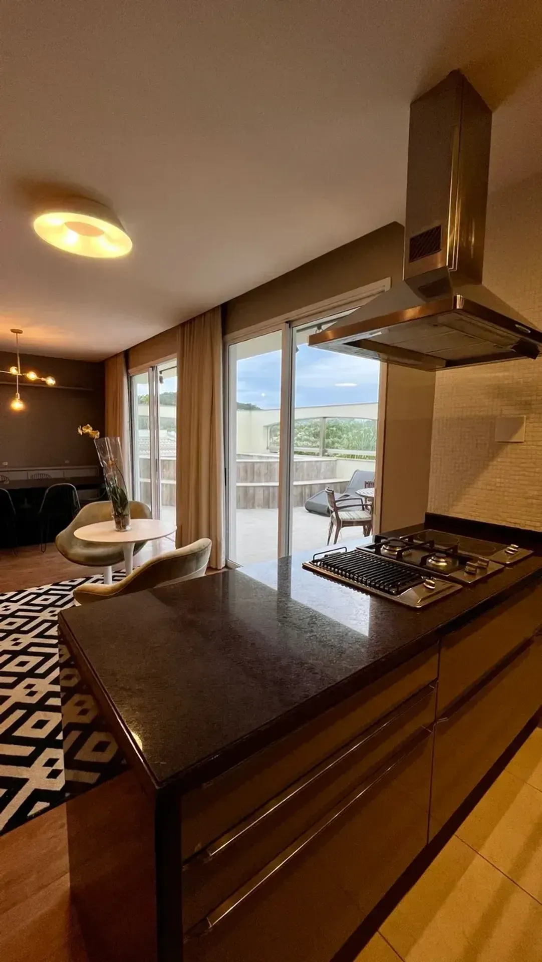 Penthouse amueblado con 2 suites y barbacoa privada — photo 2