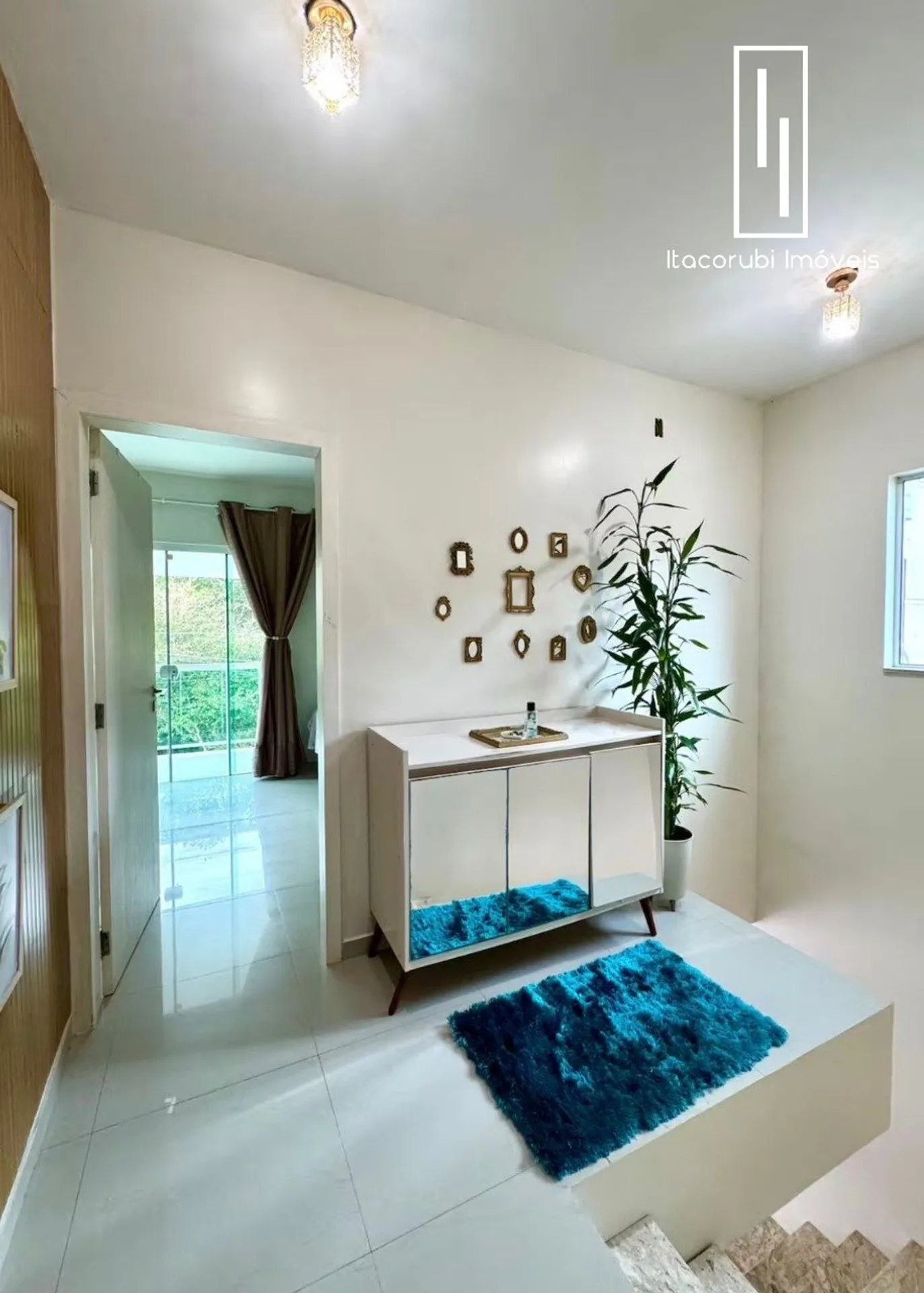 Furnished 2-bedroom house with an en-suite and pool — photo 18