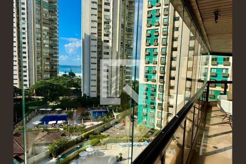 Квартира 167 м² з 3 спальнями та 4 ванними — photo 43