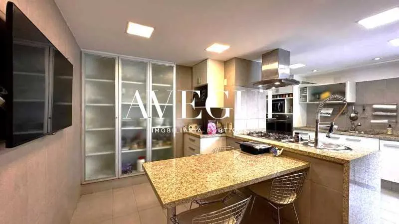 Furnished house with 4 bedrooms and 5 bathrooms — photo 22