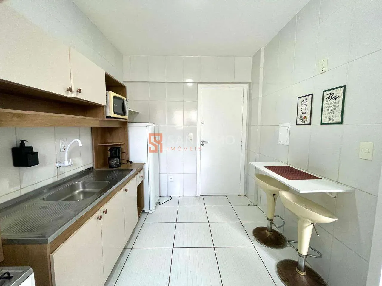 One-bedroom apartment with a home office in Florianópolis — photo 2