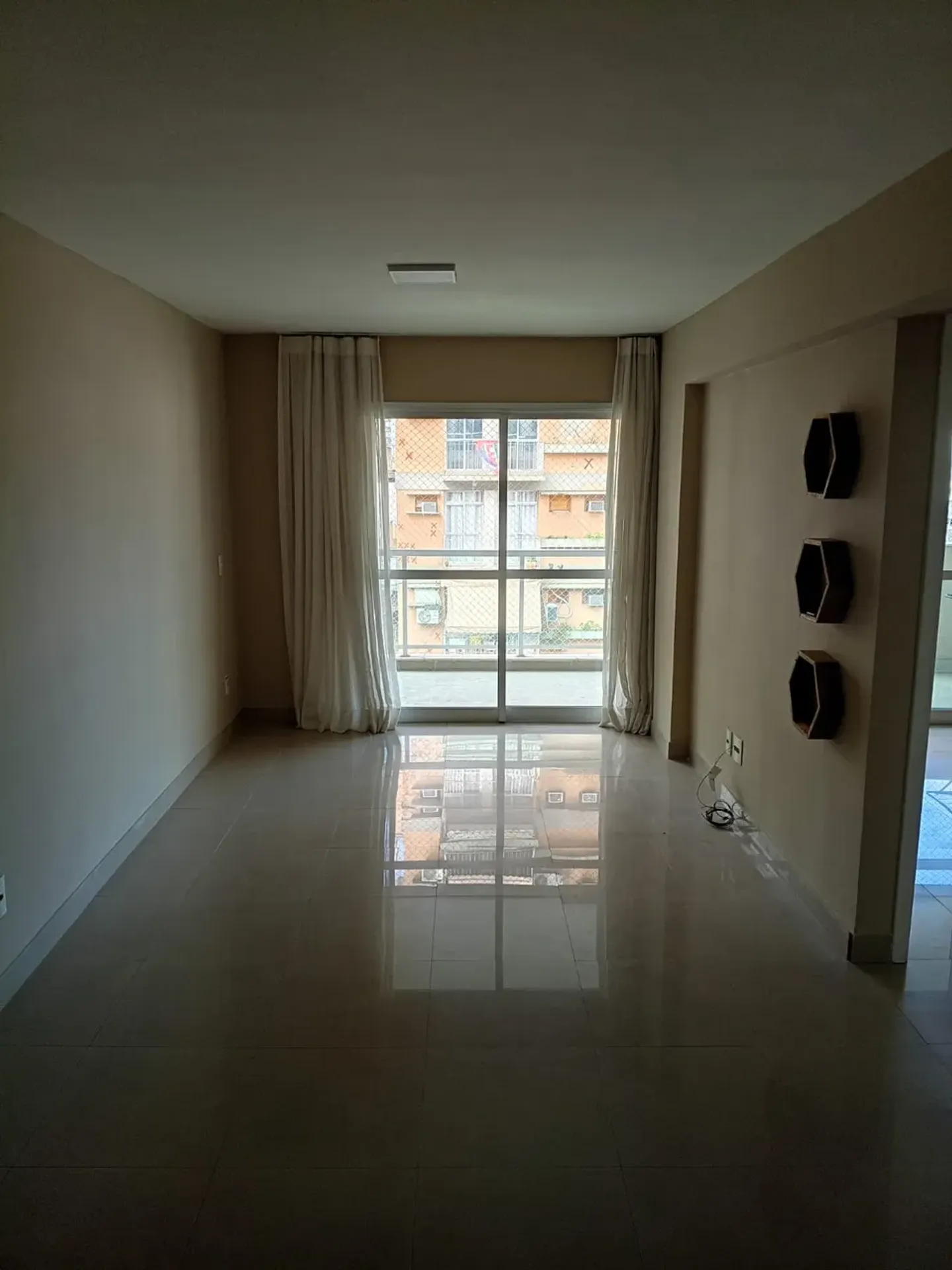 96 m² apartment with 2 bedrooms and 1 en-suite on 5th — photo 9