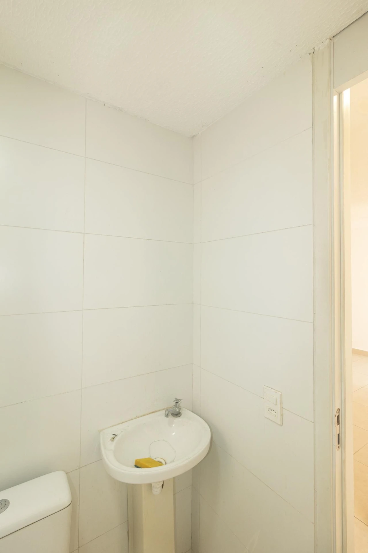 2-bedroom apartment with 1 bathroom — photo 2