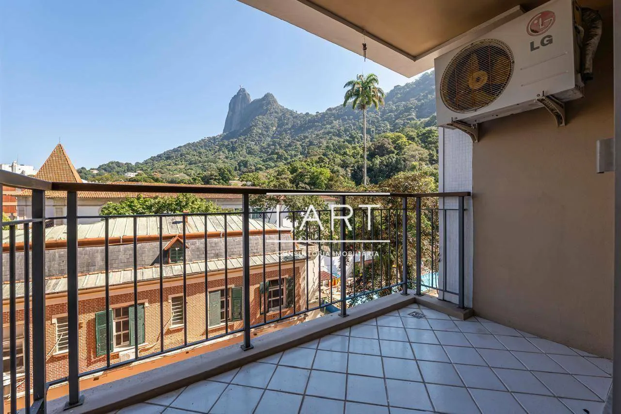 4-bedroom apartment with 200 m² and building elevator — photo 9