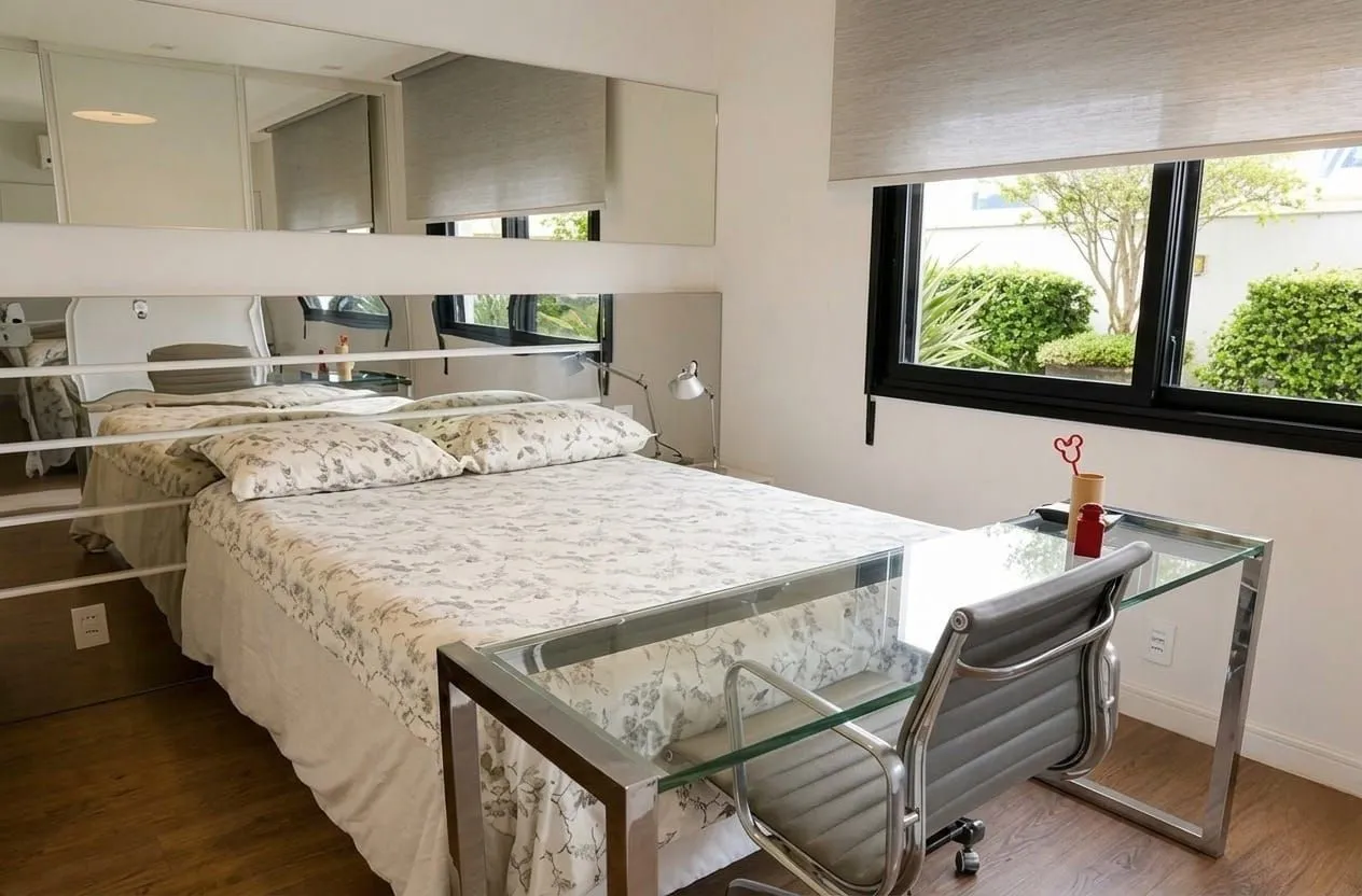 Apartamento amueblado de 4 dormitorios con 327 m² y balcón — photo 12
