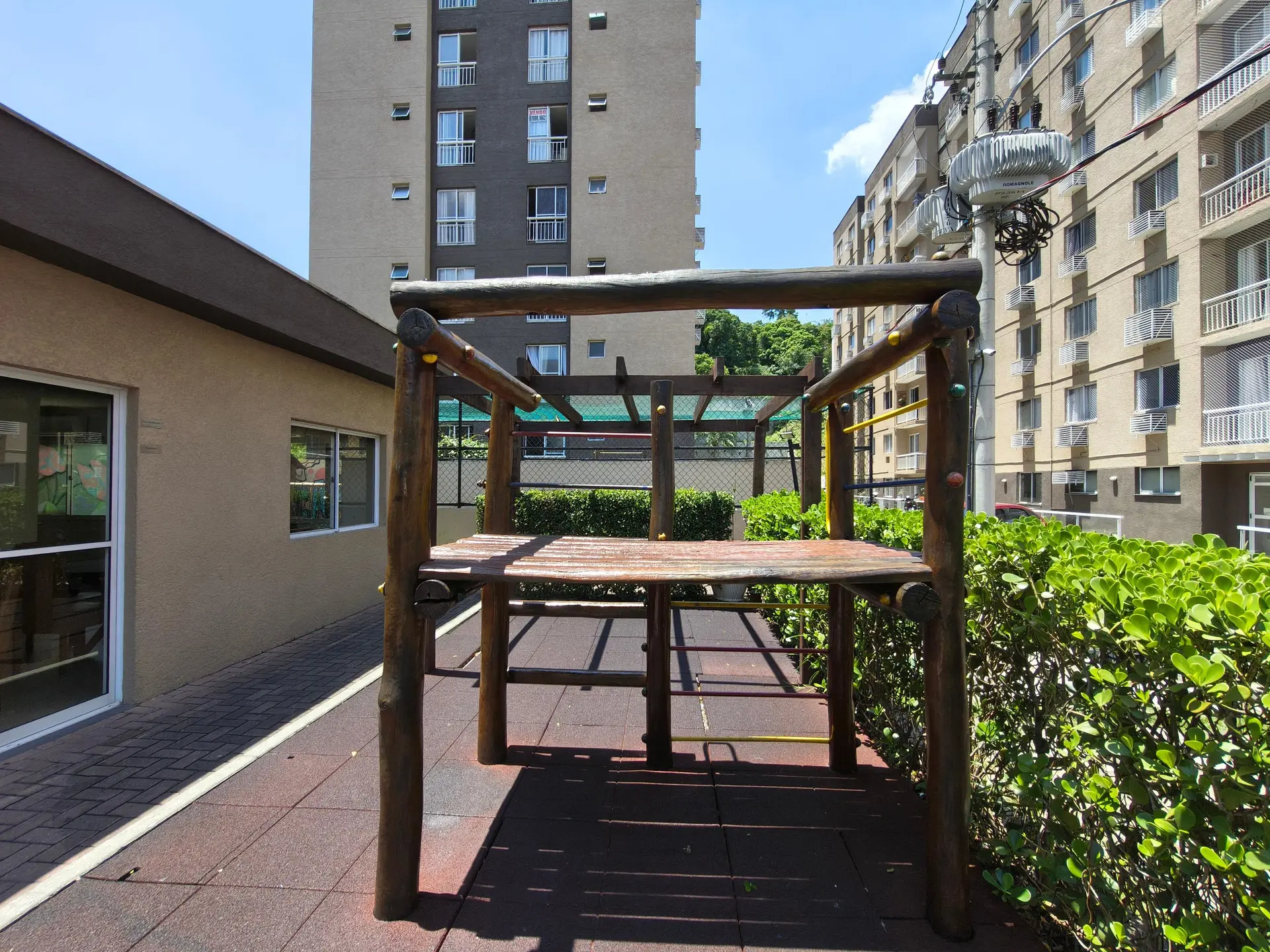 Apartamento para alugar com 2 quartos e 1 banheiro — photo 21