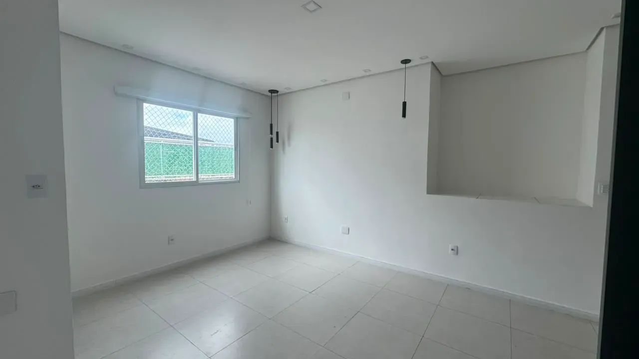 Apartment with 4 bedrooms and 4 bathrooms — photo 36