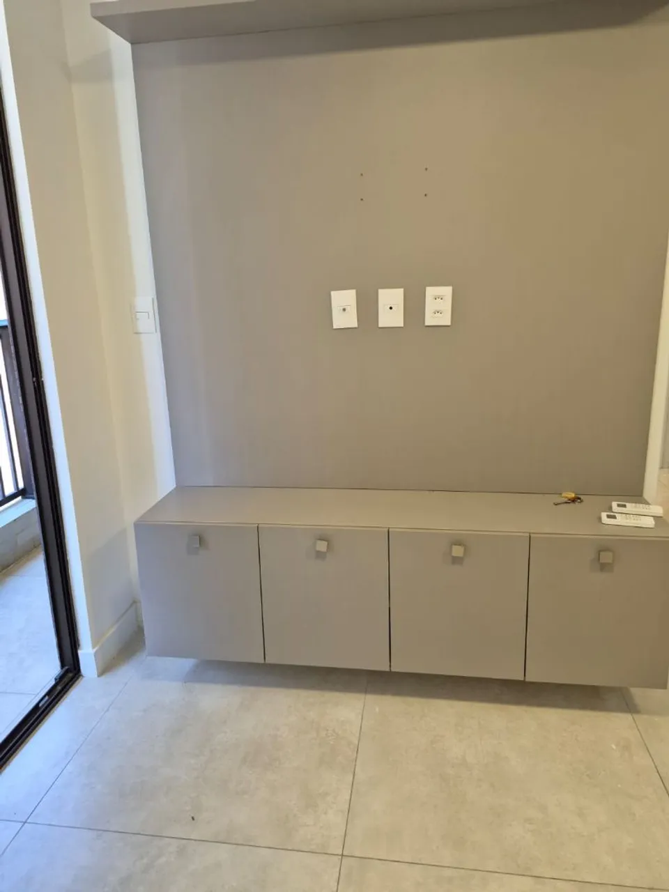 Furnished 2-bedroom apartment with balcony — photo 13