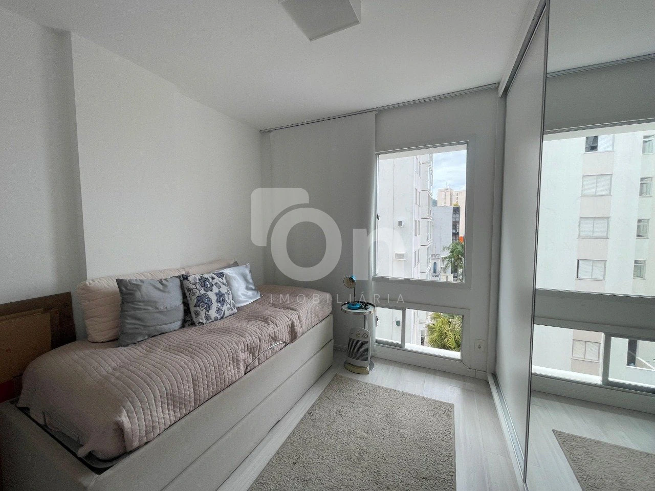 Furnished apartment, 75 m², with a washing machine — photo 16