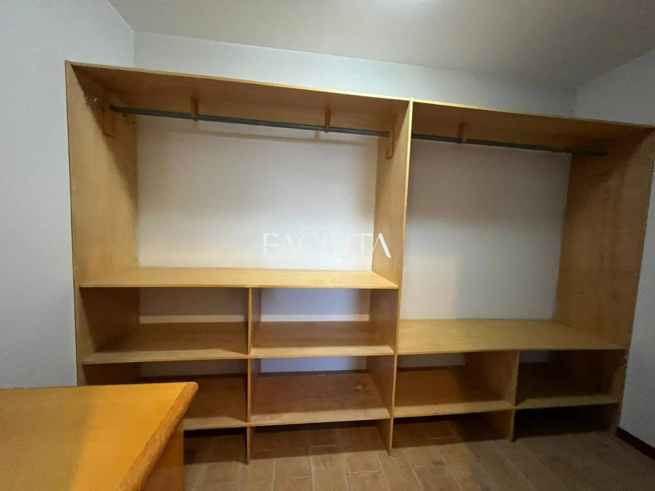 Furnished 456 m² house with 3 en-suite bedrooms and pool — photo 95