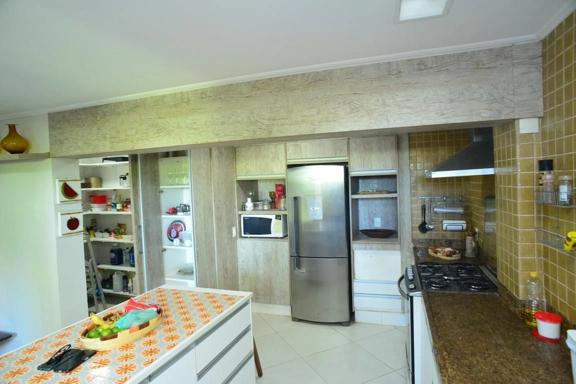 Furnished house, 530 m², with a grill on the balcony — photo 2