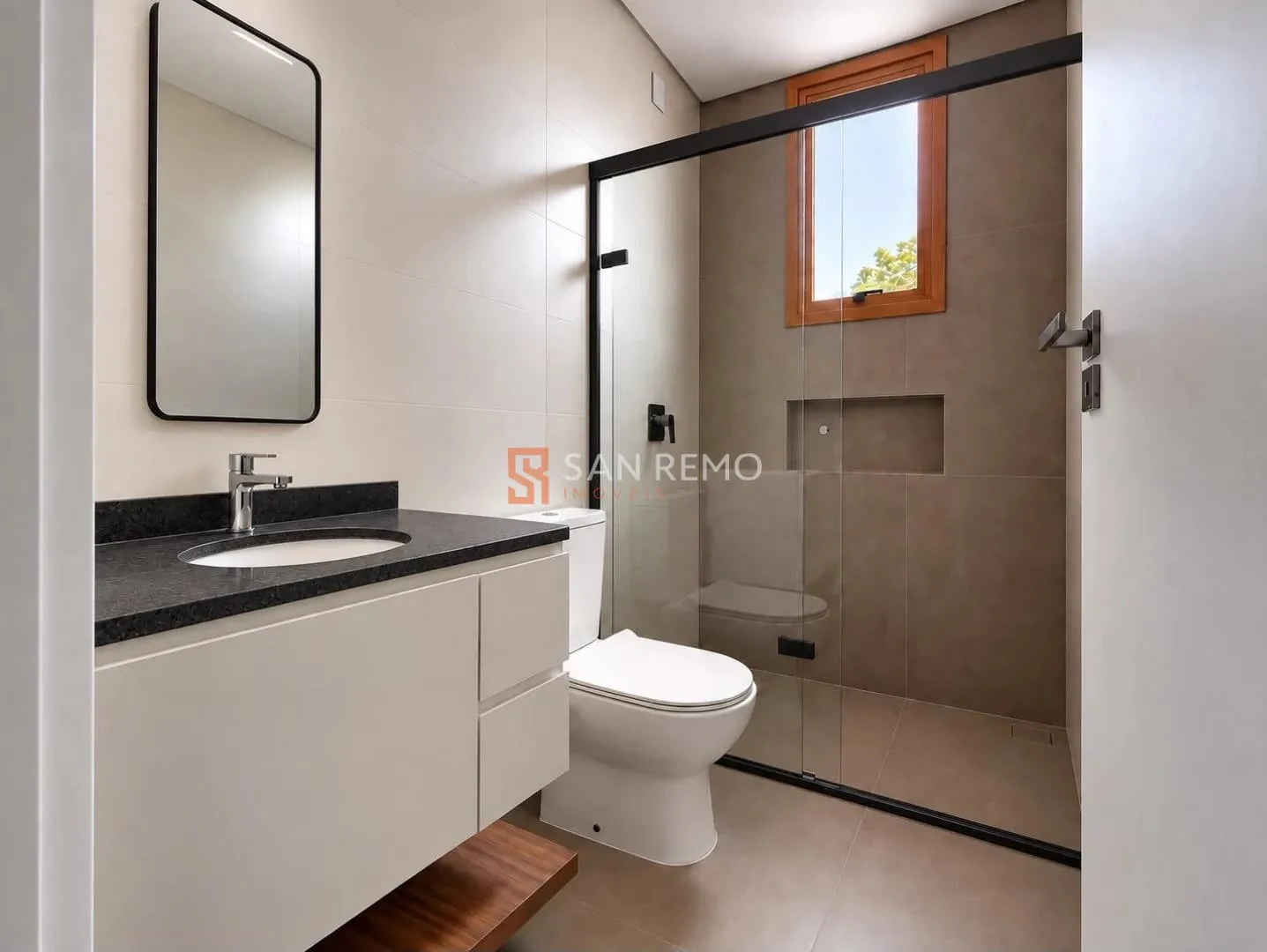 2-bedroom house with a washing machine — photo 7