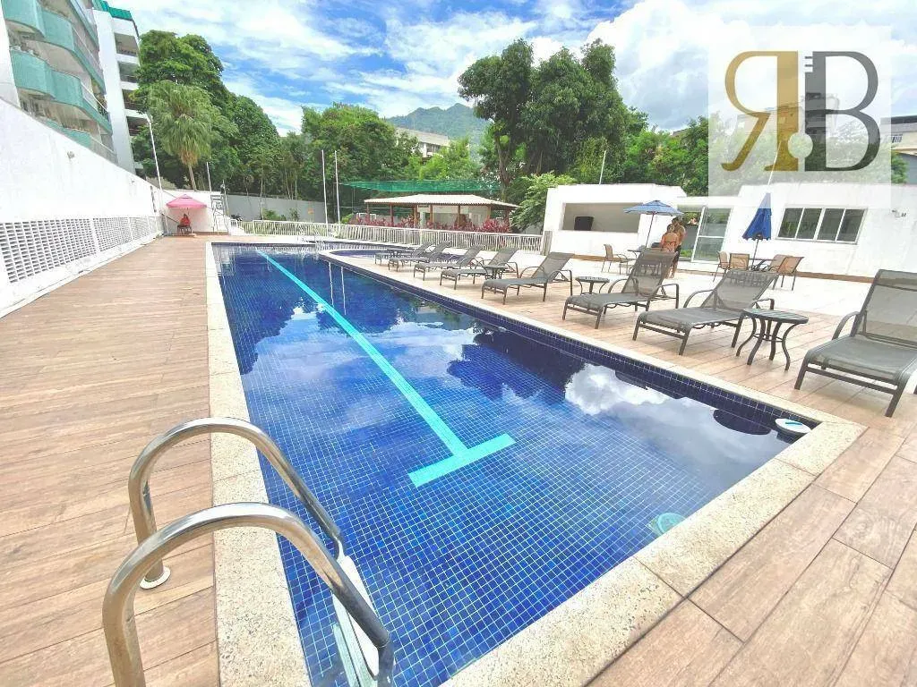 Рабочее место и 4 спальни: квартира 252 м² — photo 67