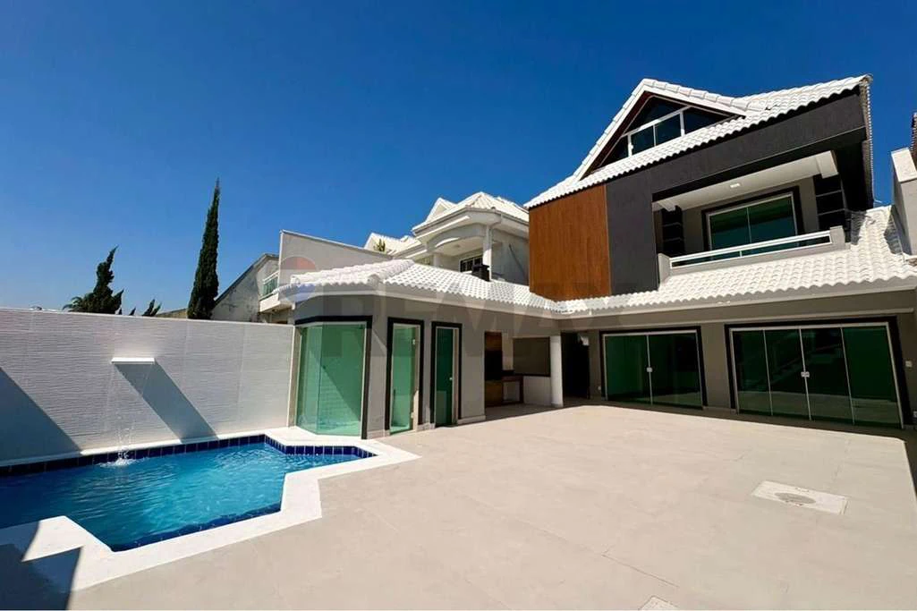 4-suite house with 305 m² and 3 parking spaces — photo 3