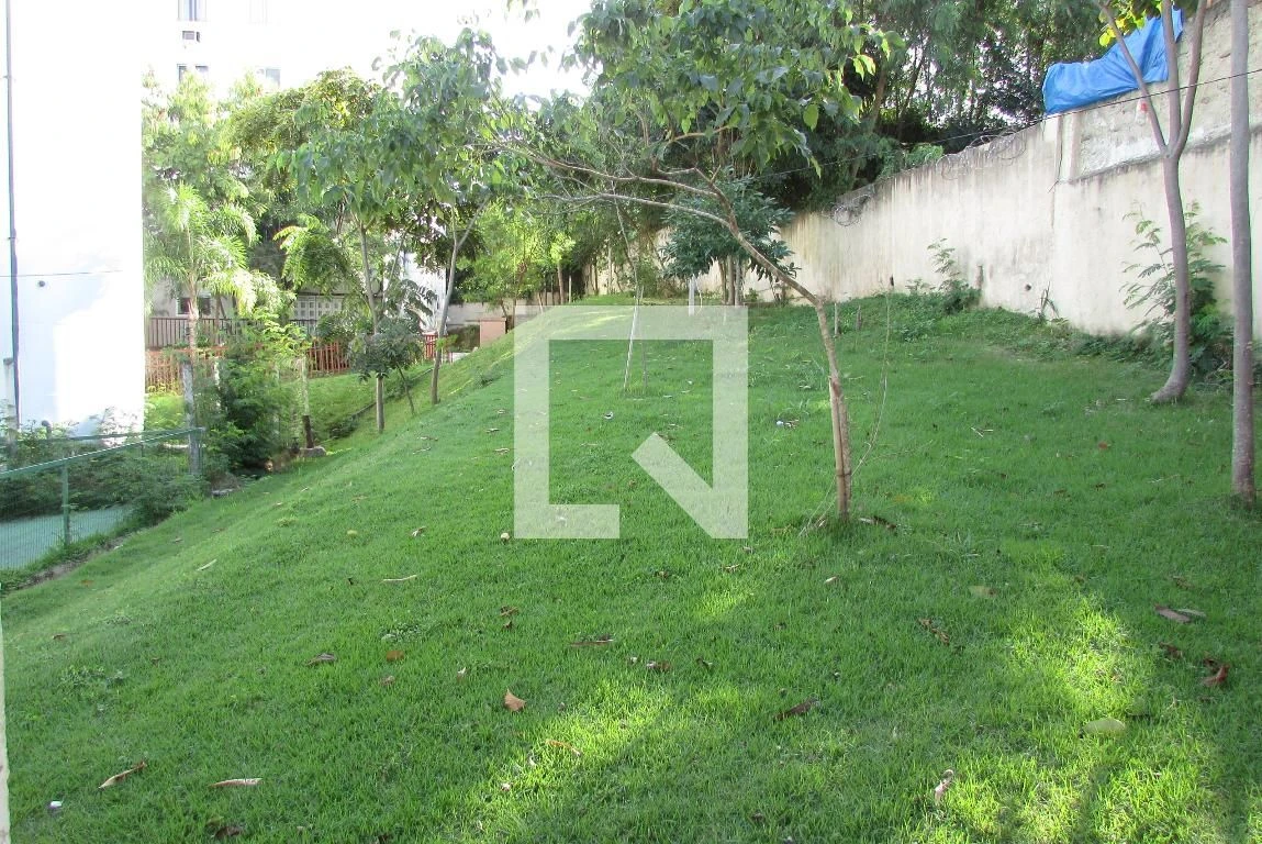 Apartamento mobiliado com 3 quartos e 2 banheiros — photo 19
